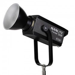 ONEWAY AVIGNON LOCATION NANLITE PROJECTEUR LED COB FORZA 720B