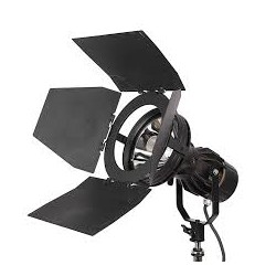 ONEWAY AVIGNON LOCATION PROJECTEUR HMI 800 W K5600 Joker2