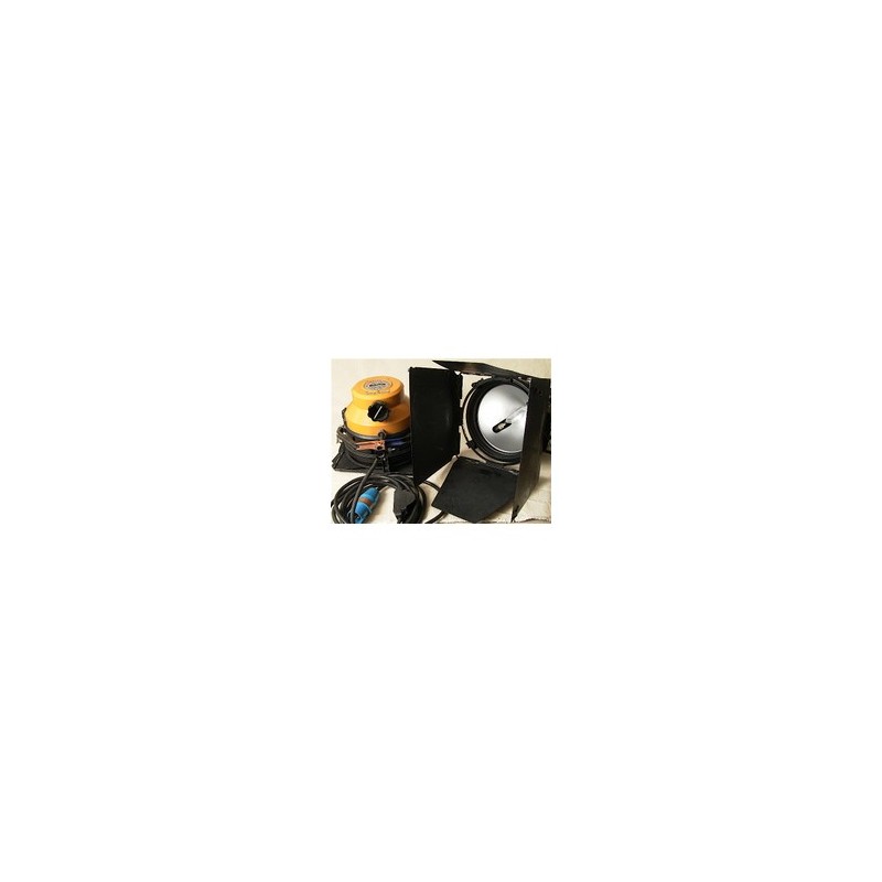 ONEWAY AVIGNON PROJECTEUR BLONDE 2000 watts ONEWAY AVIGNON PROJECTEUR BLONDE 2000 watts