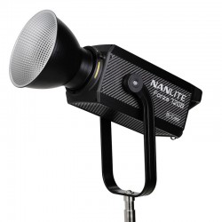 Nanlite Forza 720B Bi-Color rental – 800W COB LED | ONEWAY Avignon