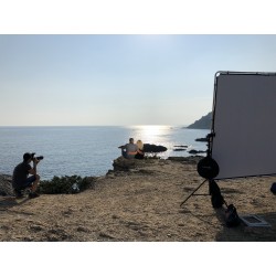 ONEWAY AVIGNON LOCATION CADRE LASTOLITE 2X2 m avec TOILE DE DIFFUSION ET REFLECTION 2