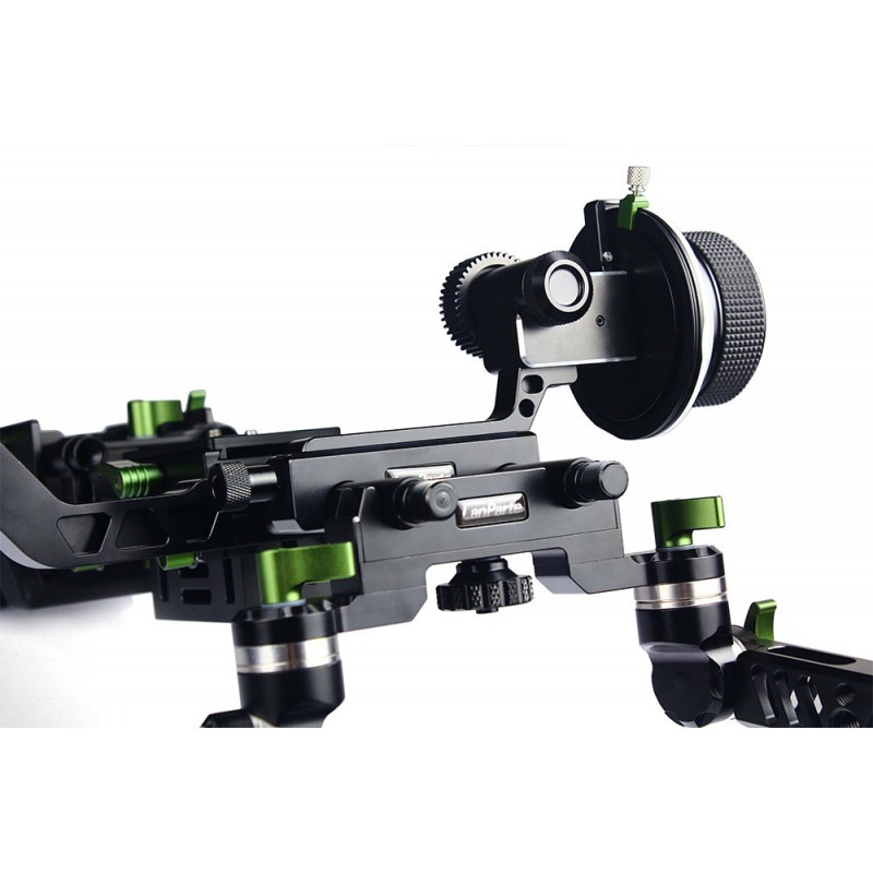 Lanparte shoulder rig with manual follow focus – rental available from ONEWAY in Avignon